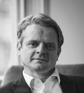 Enda Delaney headshot